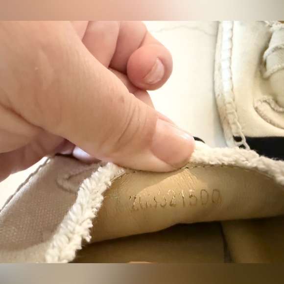 Chanel Espadrille CC Ballerina Canvas Linen Flats
Size 37 uS6/6.5 - Picture 5 of 5